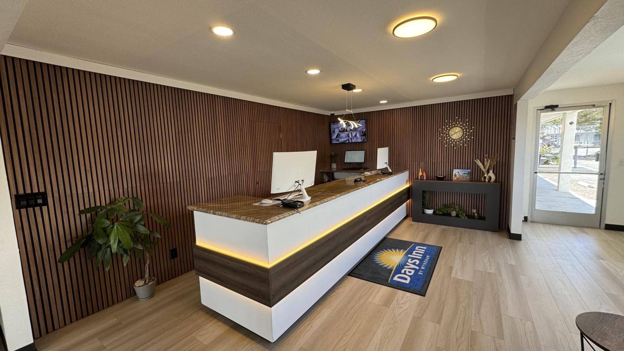 Days Inn By Wyndham Ridgecrest Near China Lake Naval Station Eksteriør bilde