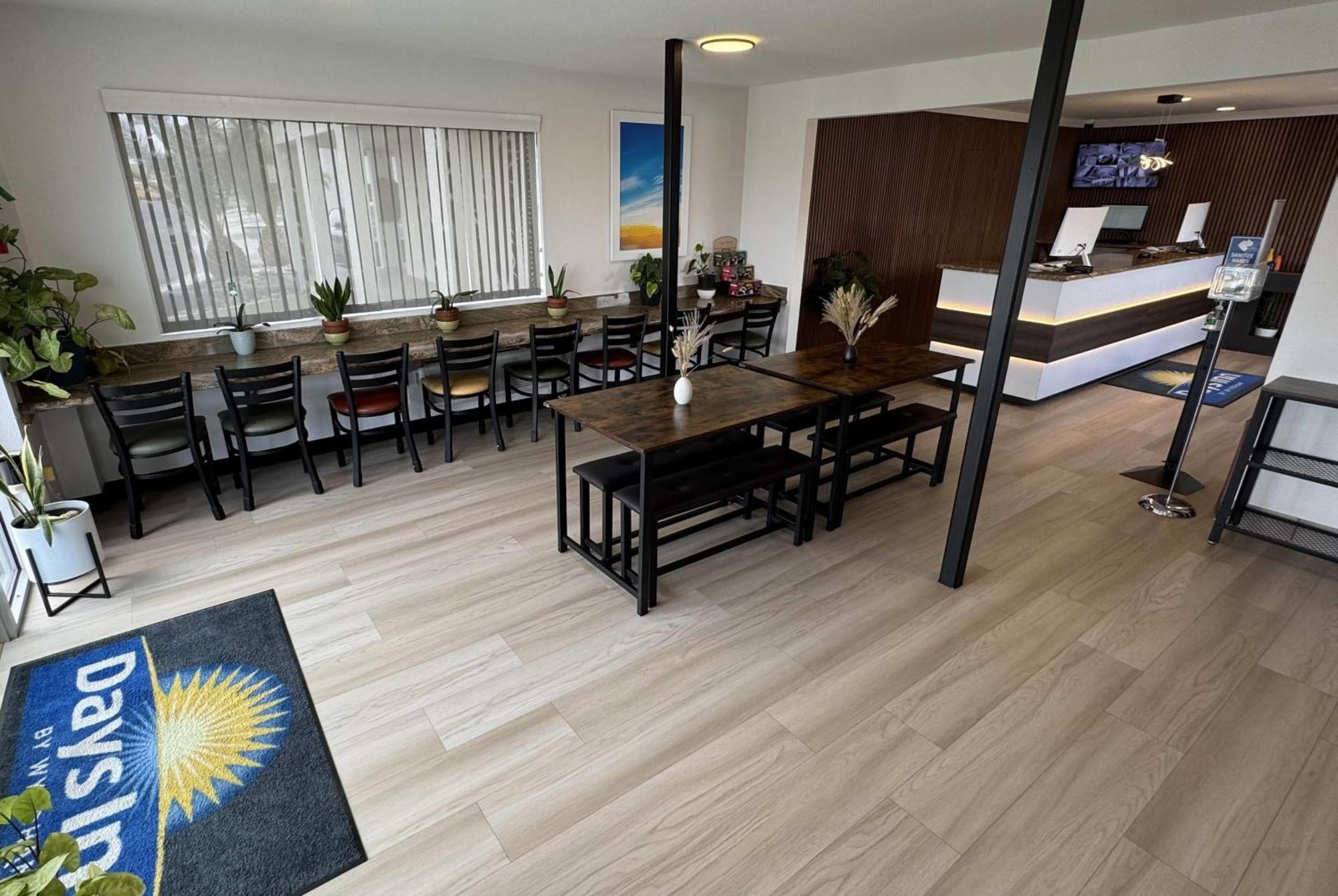 Days Inn By Wyndham Ridgecrest Near China Lake Naval Station Eksteriør bilde